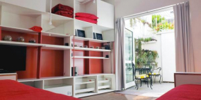 Гостиница Casa con dos habitaciones y dos patios  Ла-Плата